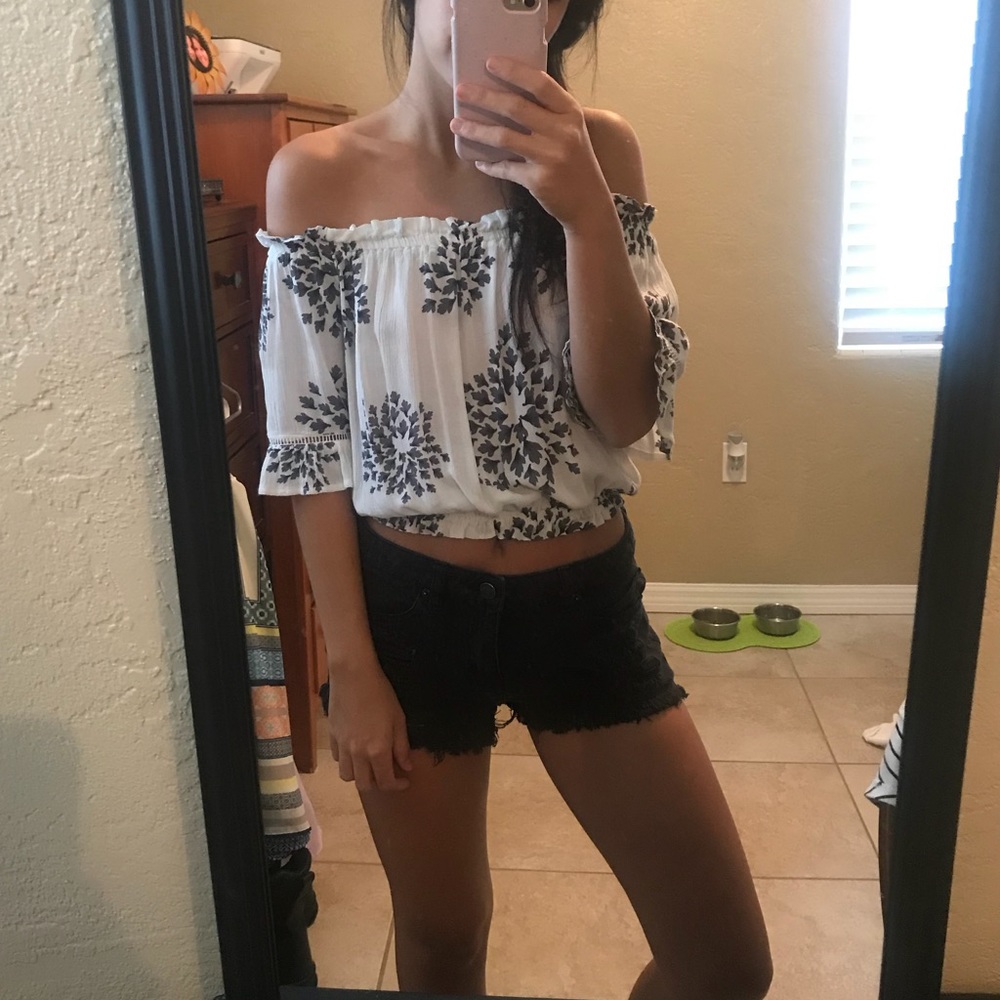 Off the shoulder top!